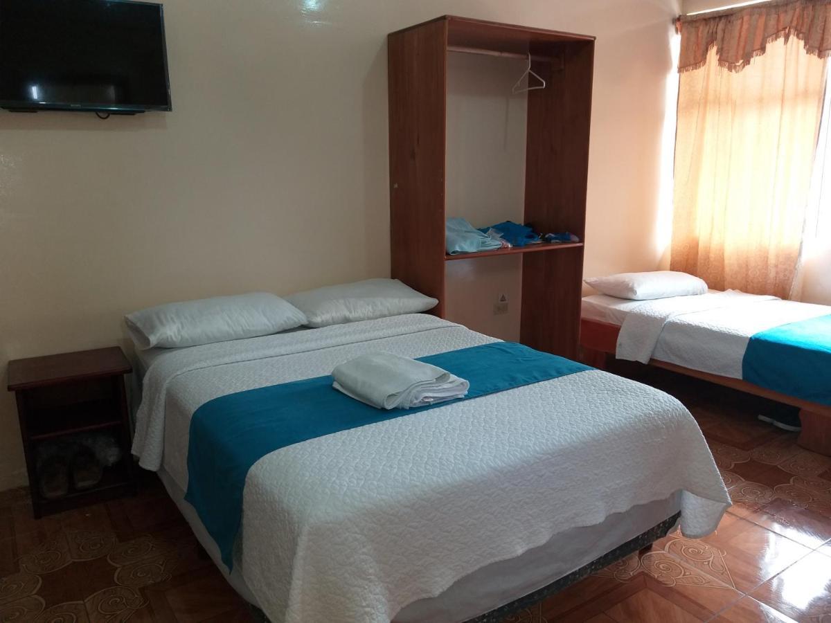 Hostal Miconia Puerto Ayora  Luaran gambar