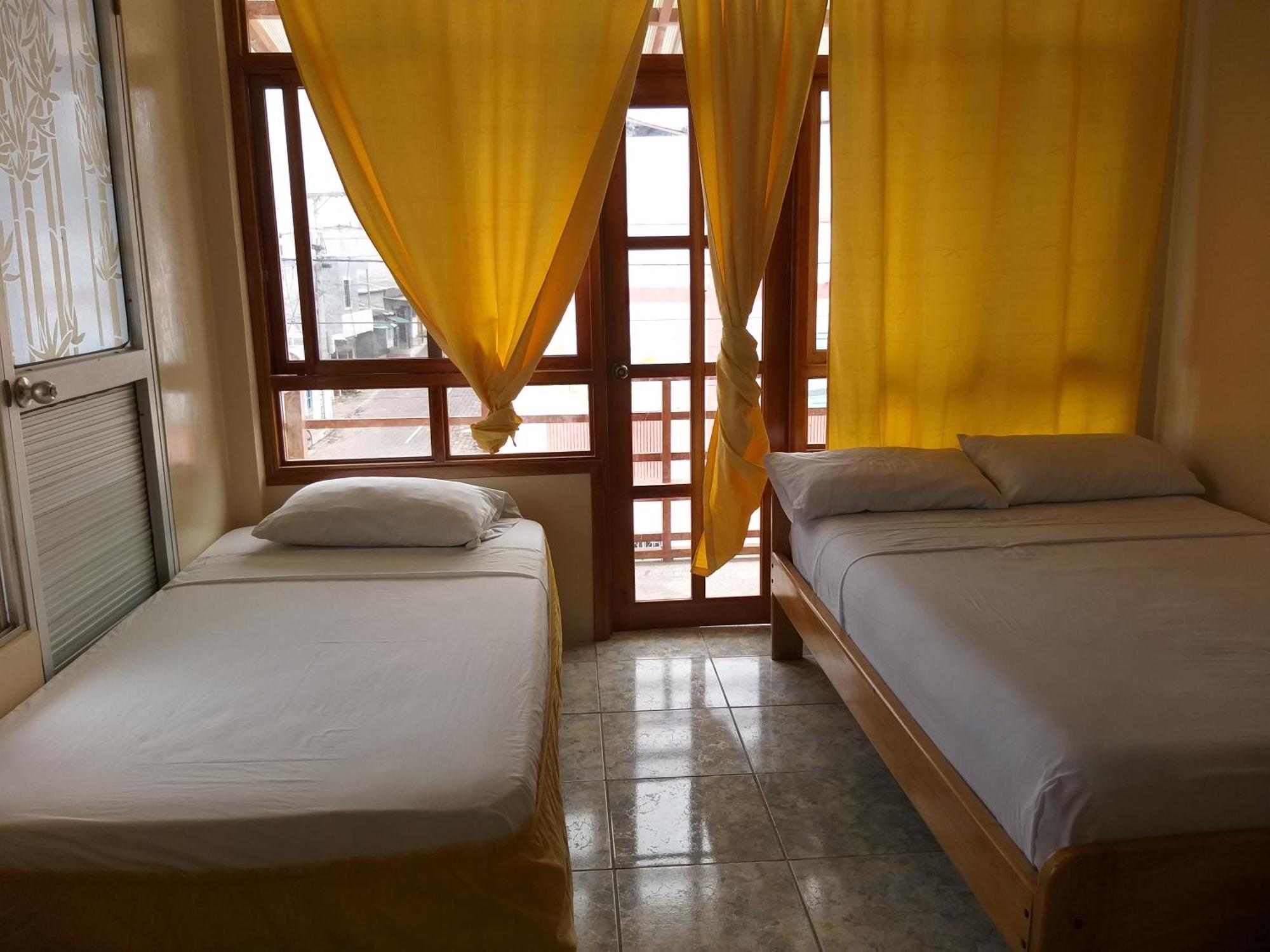 Hostal Miconia Puerto Ayora  Bilik gambar