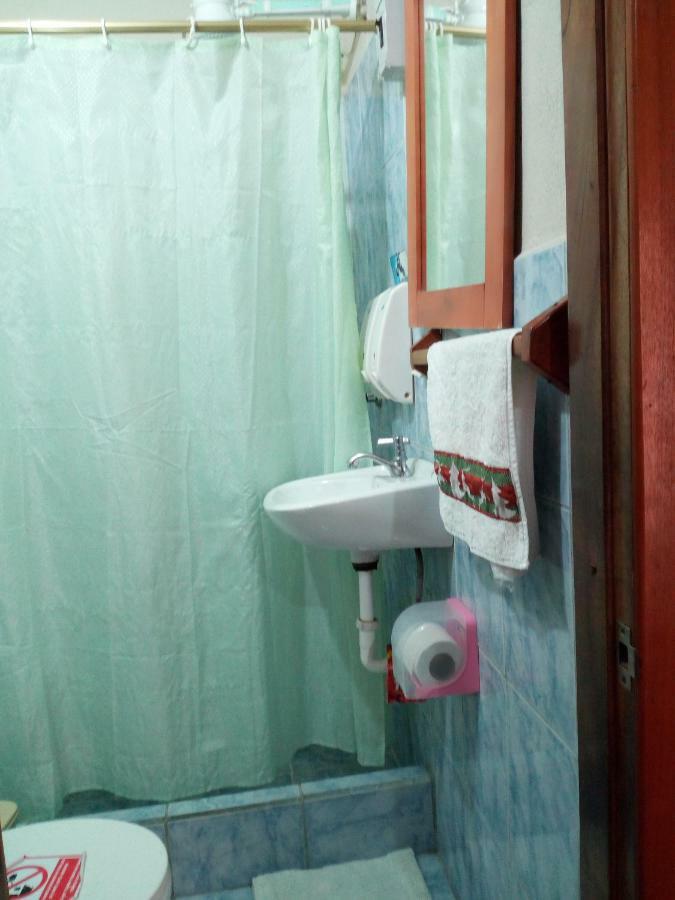 Hostal Miconia Puerto Ayora  Luaran gambar